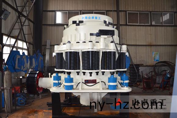 圓錐破(po)碎機(jī)