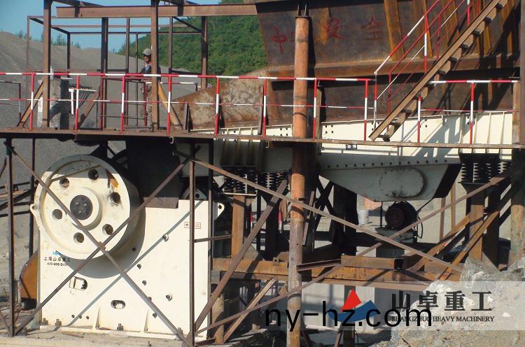 顎式(shi)破碎機(ji)