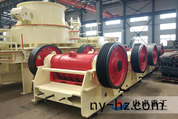 顎式破碎機(jī)