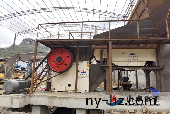 顎(e)式破碎(sui)機(jī)(ji)